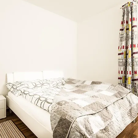 Apartment Apart Simon Seefeld *